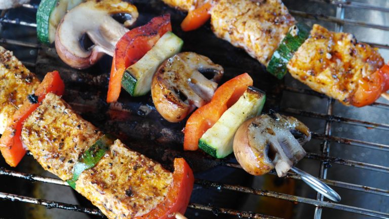 Grillen im Herbst: Was Sie glücklich macht